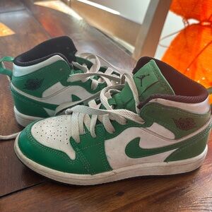 Nike air Jordan’s kids size 13 Green